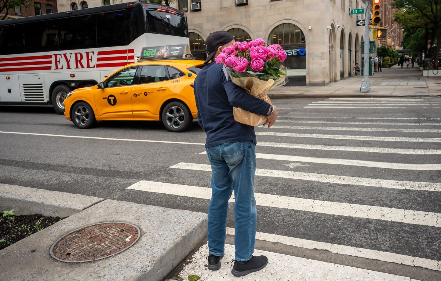 El Senado valida el trabajo de los empleados de panaderías y floristerías El Senado valida el trabajo de los empleados de panaderías y floristerías